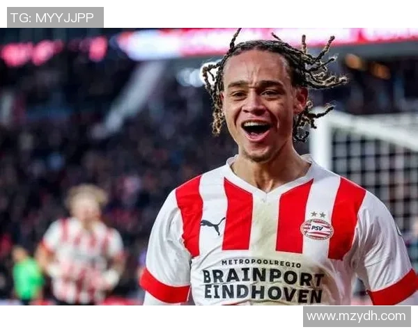 哈维·西蒙斯：从荷甲到英超，技术特点为何难敌身体对抗困局